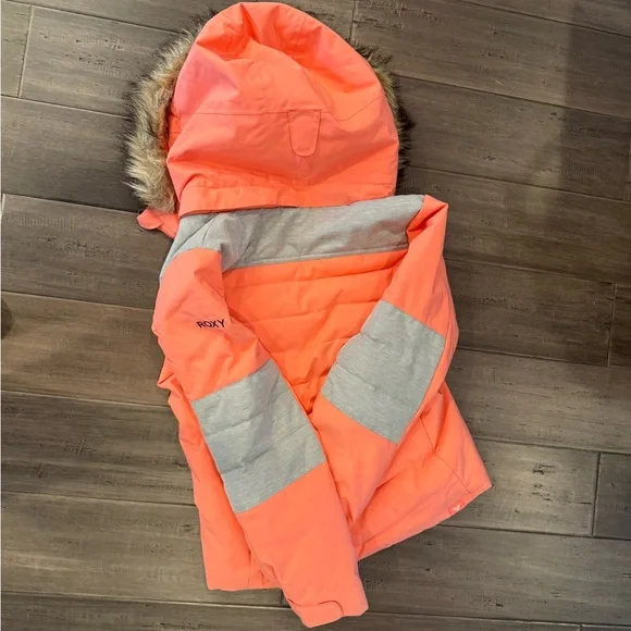 Roxy Navy and Pink Jacket - Picture 3 of 3